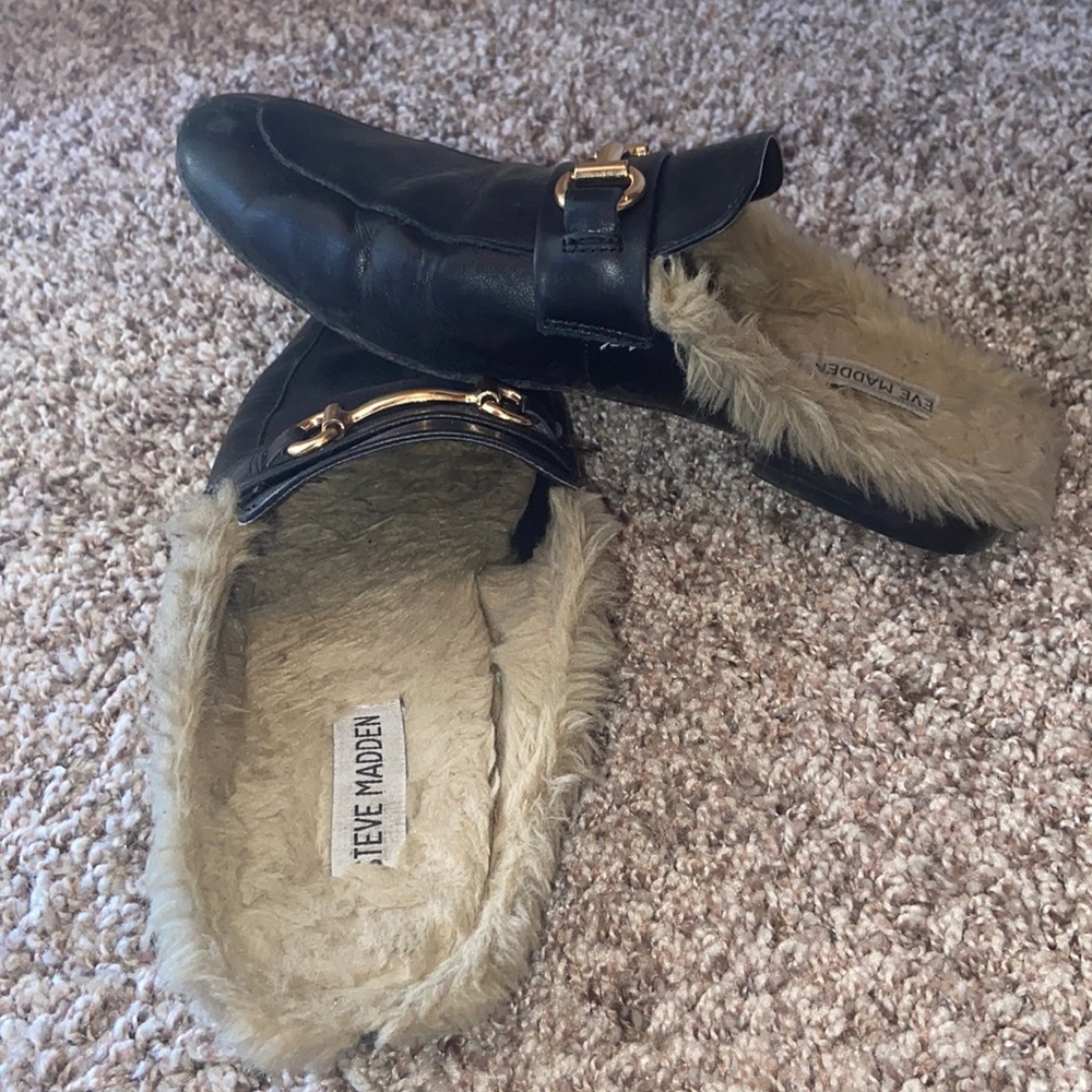 Steve Madden sliders